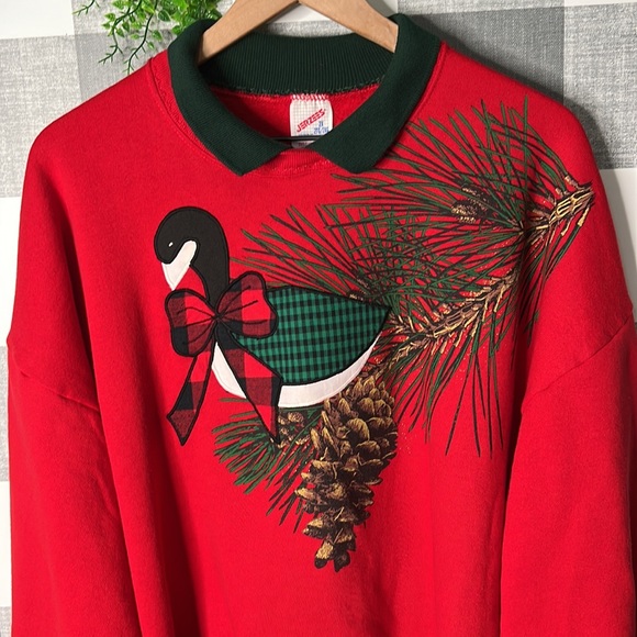 VTG Winter Crewneck with Collar - Picture 2 of 5